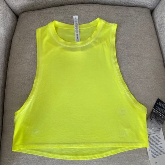 NWT - Lulu Lemon Cut Back Crop Tank - Size 2, Highlighter yellow - Picture 5 of 13